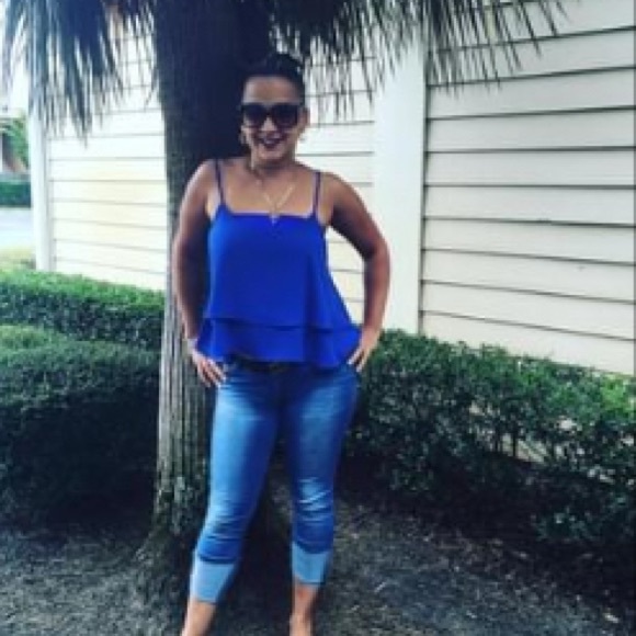 LIKE❤️MY FLYER SO YOU CAN BE NOTIFIED WHEN I GO LIVE💃 - Picture 10 of 13